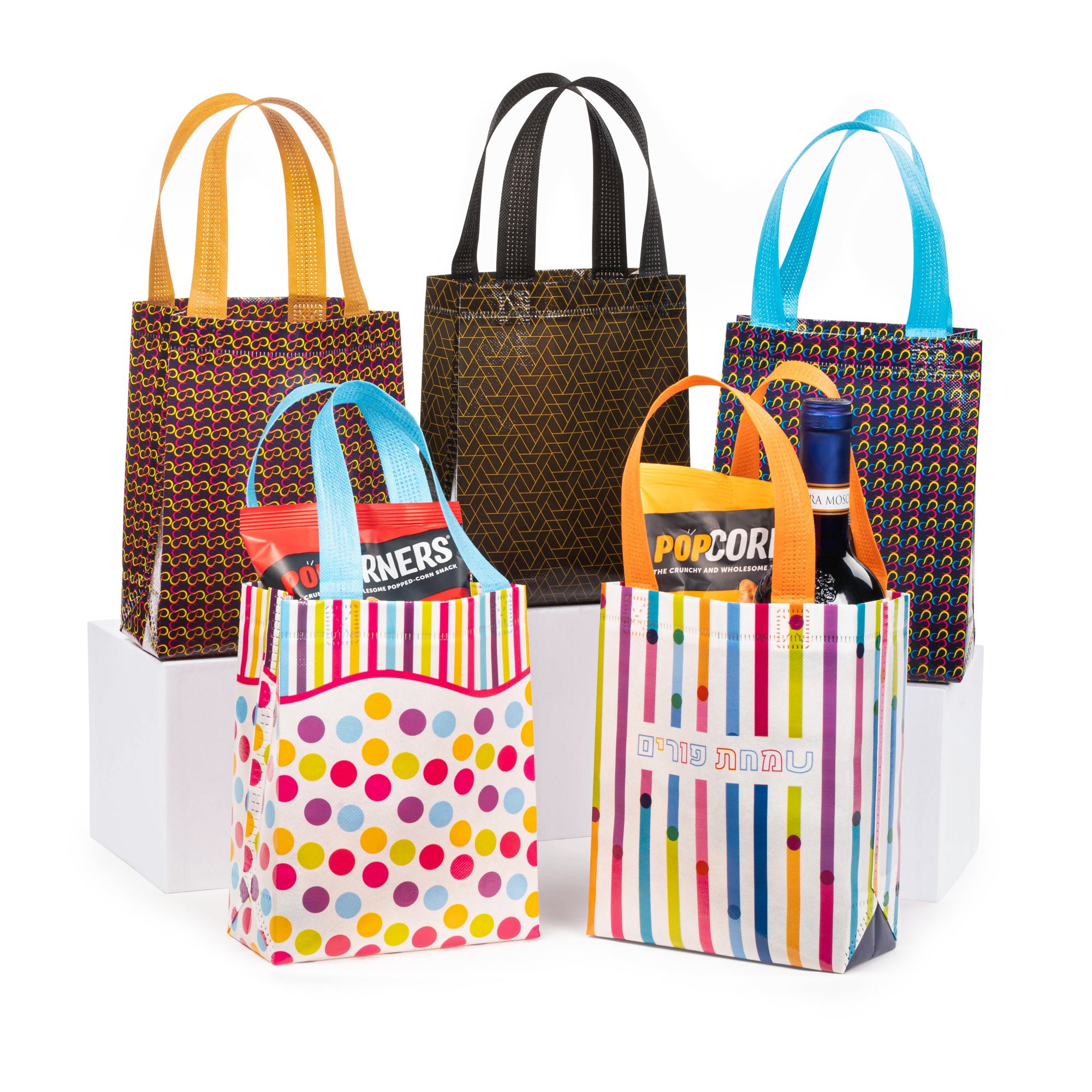 Gift Bags non woven fabric L: 7.5 x W: 6 x D: 3 inches